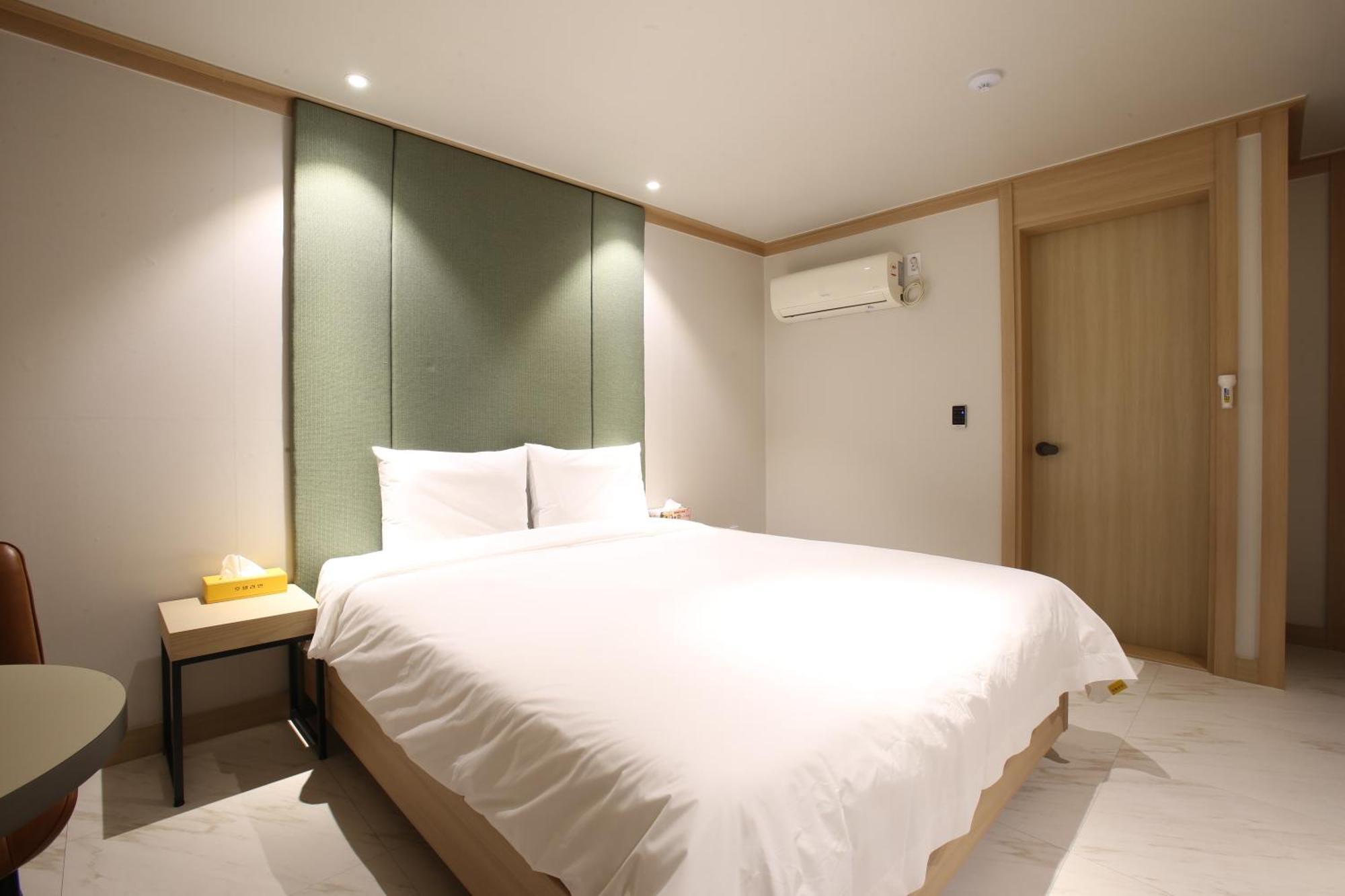 Hotel Rein Gyeongju Bagian luar foto