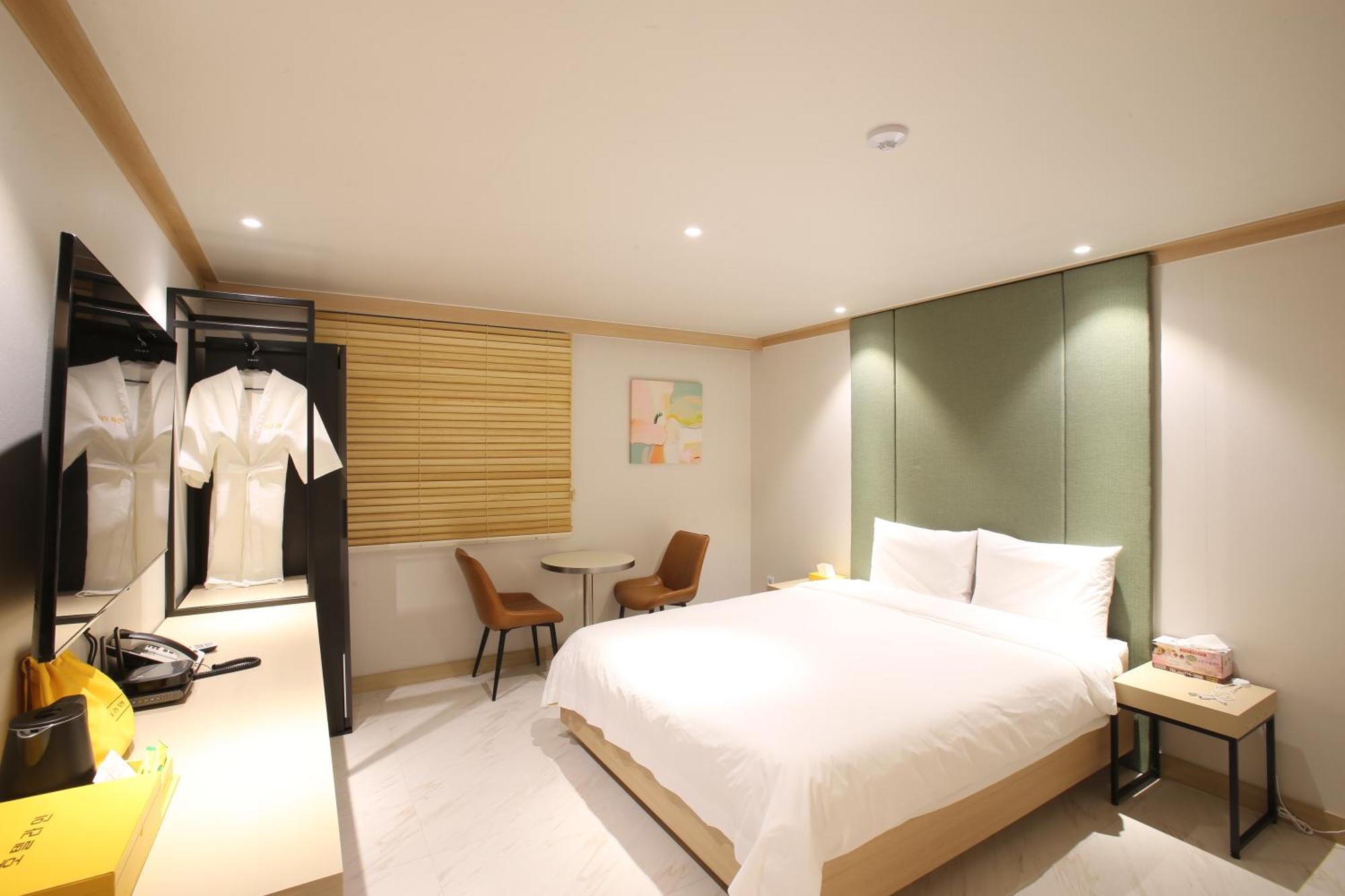 Hotel Rein Gyeongju Bagian luar foto